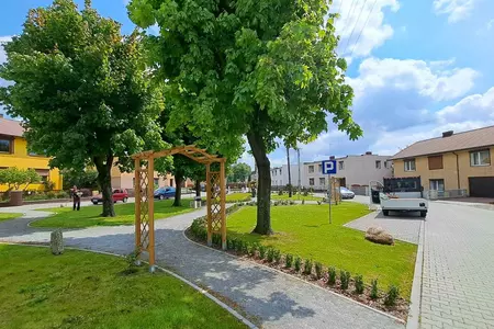 Książ Wlkp. ul. Zaciszna - stworzenie nowej zielonej przestrzeni wypoczynkowej