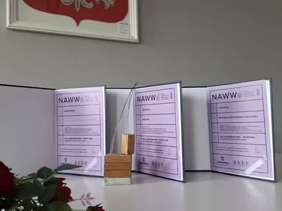 Statuetka dla ksiąskiej Hali Widowiskowo-Sportowej za najlepszy obiekt w Wielkopolsce