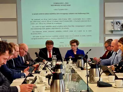 Uroczysta sesja Rady Miejskiej w Książu Wlkp. 