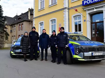 Nowy Szef i... nowe auto w ksiąskim posterunku