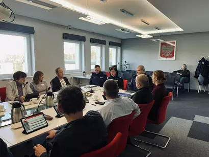 O bezpieczeństwie na wspólnym posiedzeniu stałych Komisji Rady 